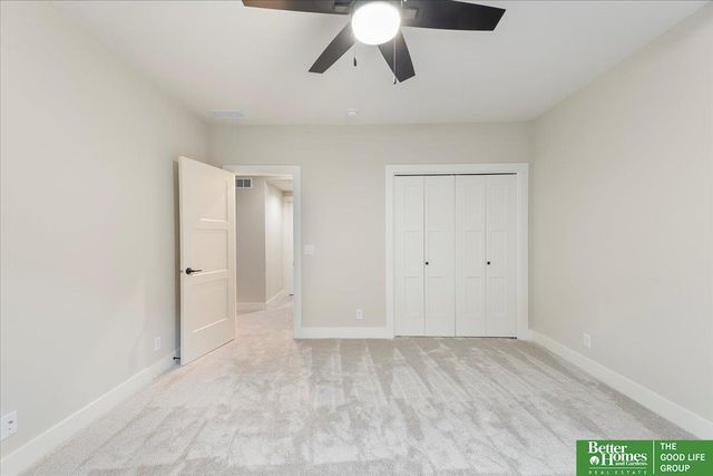 5924 N 208 Street, Elkhorn, NE 68022