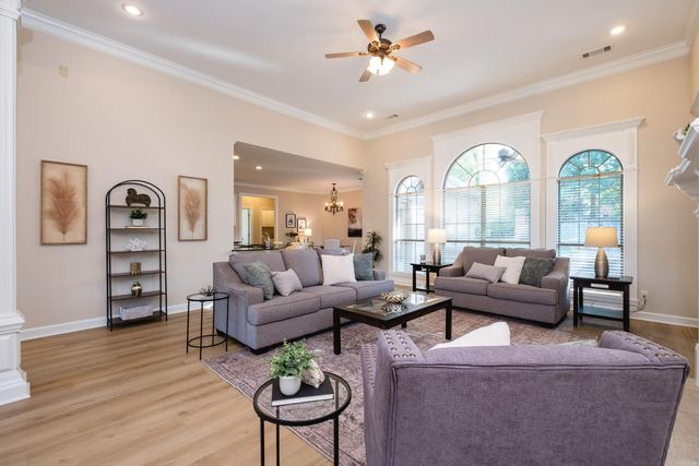 49 Laval Circle, Little Rock, AR 72223