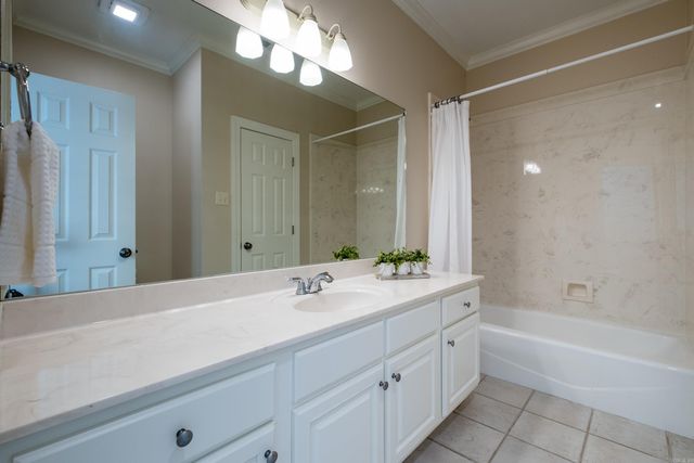 49 Laval Circle, Little Rock, AR 72223