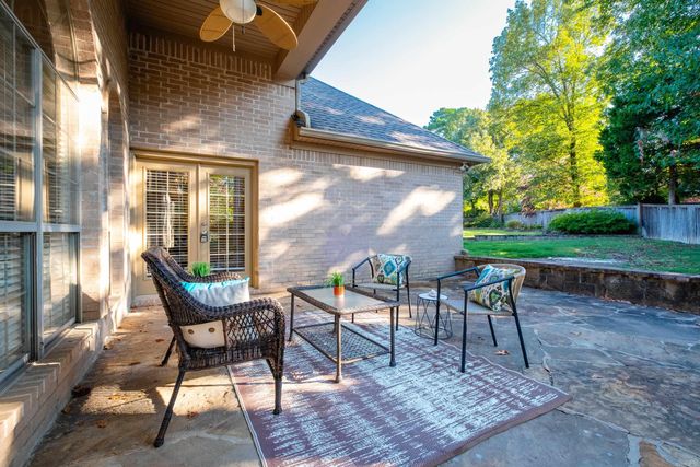 49 Laval Circle, Little Rock, AR 72223
