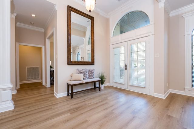 49 Laval Circle, Little Rock, AR 72223