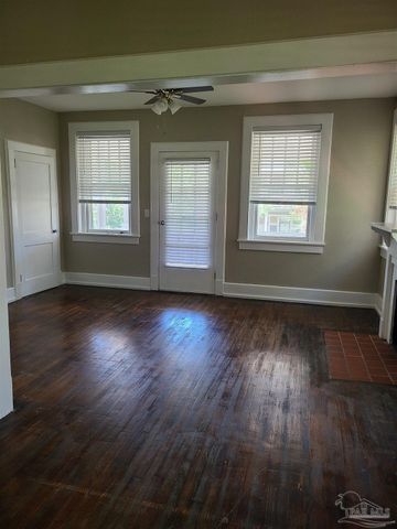 504 N Spring St B, Pensacola, FL 32501