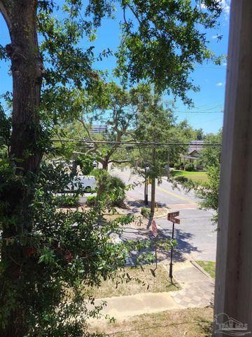 504 N Spring St B, Pensacola, FL 32501