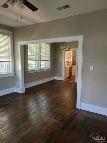504 N Spring St B, Pensacola, FL 32501