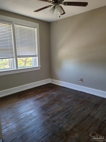 504 N Spring St B, Pensacola, FL 32501