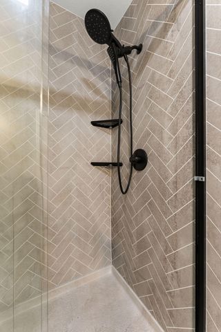 897 Jane Avenue, Chesterton, IN 46304