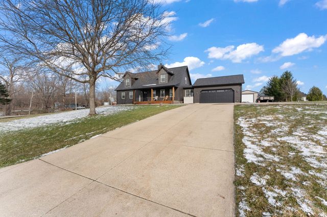 897 Jane Avenue, Chesterton, IN 46304