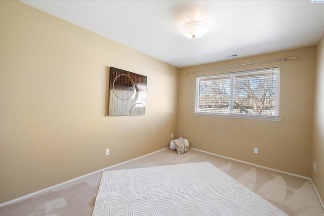 3121 W Hood Ave Apt I204, Kennewick, WA 99336