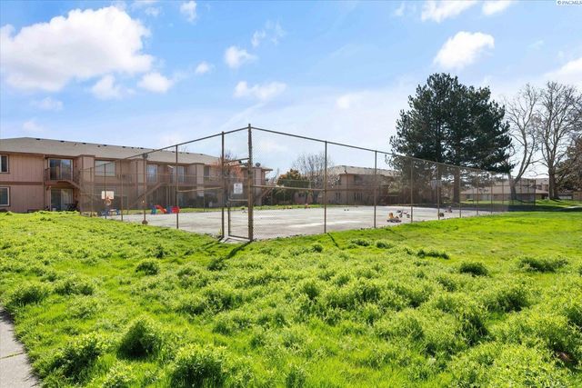 3121 W Hood Ave Apt I204, Kennewick, WA 99336