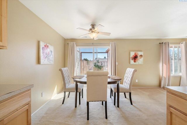 3121 W Hood Ave Apt I204, Kennewick, WA 99336