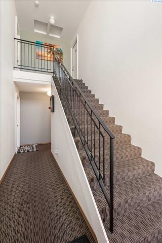 3121 W Hood Ave Apt I204, Kennewick, WA 99336