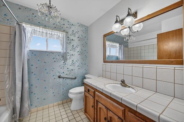 5719 N Sherman Avenue, Fresno, CA 93710