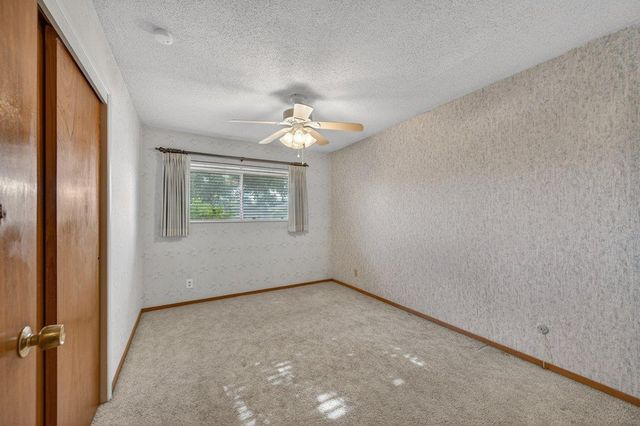 5719 N Sherman Avenue, Fresno, CA 93710