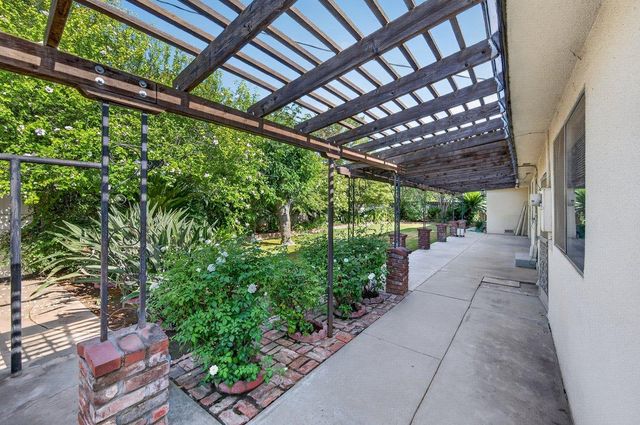 5719 N Sherman Avenue, Fresno, CA 93710