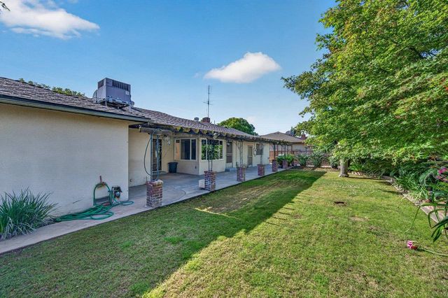 5719 N Sherman Avenue, Fresno, CA 93710