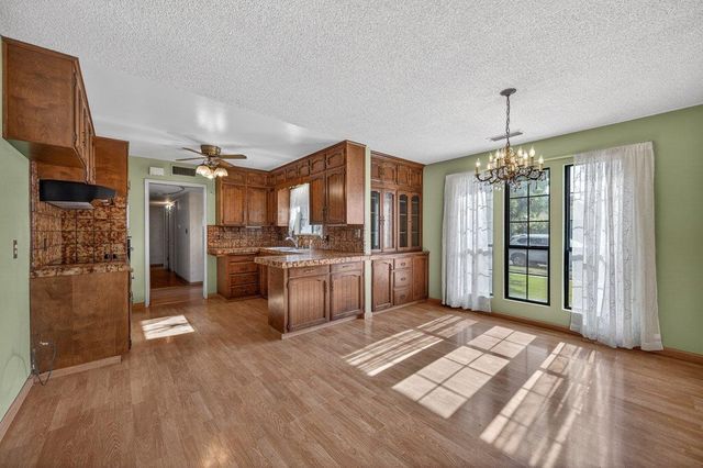 5719 N Sherman Avenue, Fresno, CA 93710