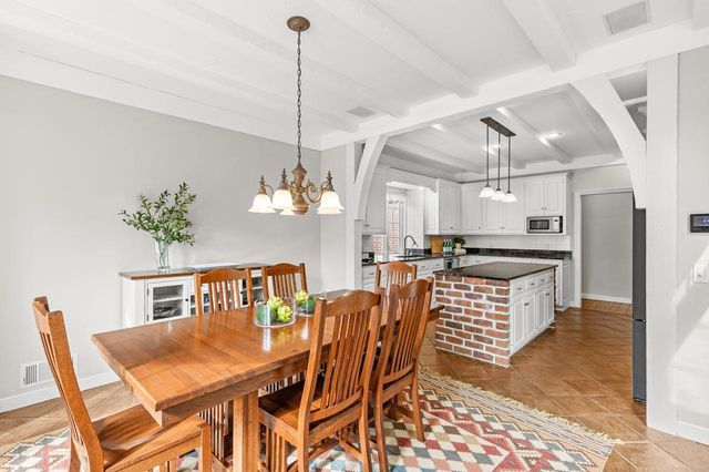 10797 Purdey Road, Eden Prairie, MN 55347