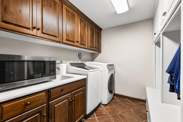 10797 Purdey Road, Eden Prairie, MN 55347