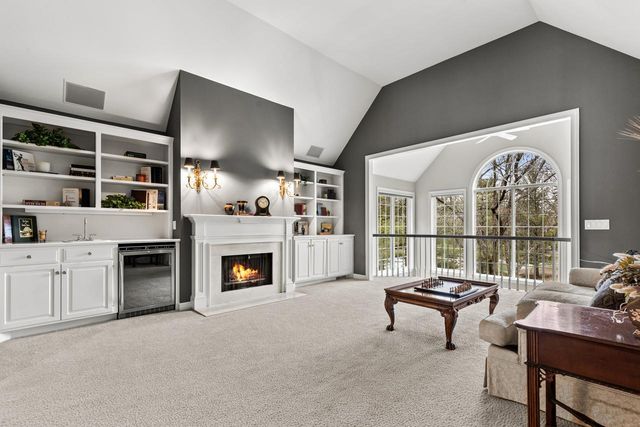 10797 Purdey Road, Eden Prairie, MN 55347