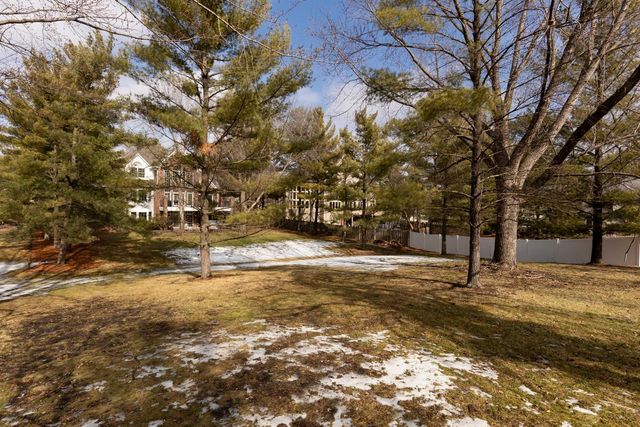 10797 Purdey Road, Eden Prairie, MN 55347