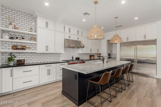 17546 W MONTPELIER Street, Surprise, AZ 85388