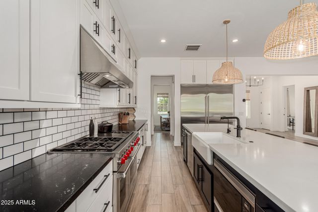 17546 W MONTPELIER Street, Surprise, AZ 85388