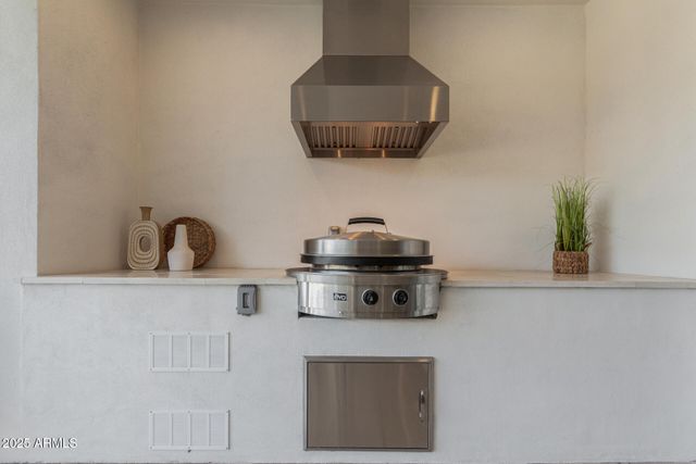 17546 W MONTPELIER Street, Surprise, AZ 85388