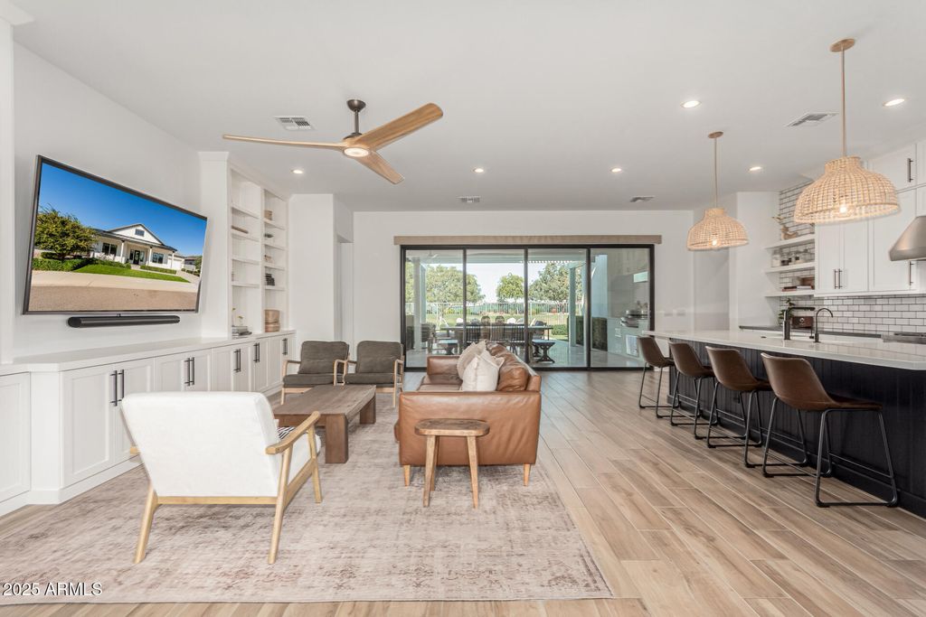 17546 W MONTPELIER Street, Surprise, AZ 85388 — photo 5