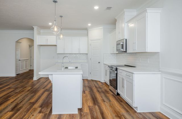 1009 E Berkley Court, Thomson, GA 30824