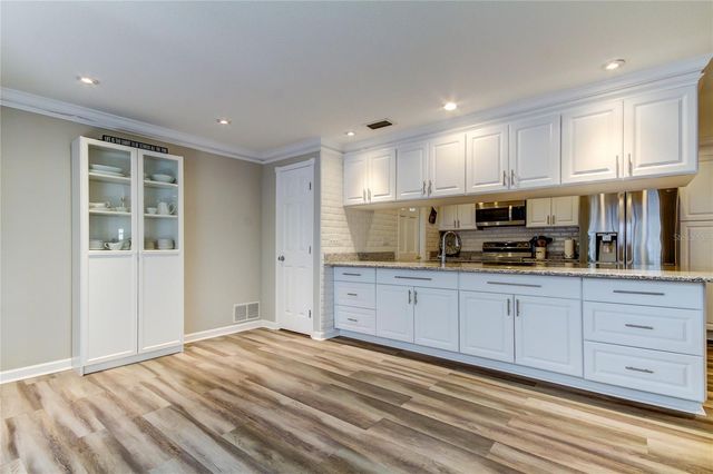 1846 ELMHURST DRIVE, Clearwater, FL 33765