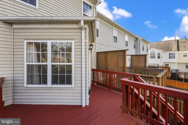 42996 ASTELL ST, Chantilly, VA 20152