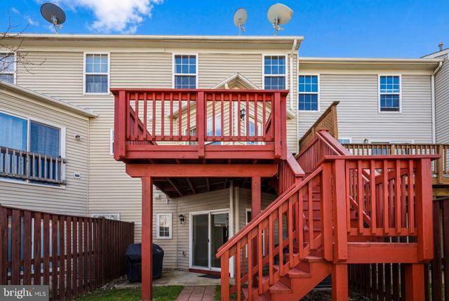 42996 ASTELL ST, Chantilly, VA 20152