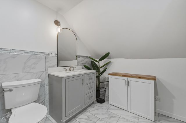 822 N Wood Street, Chicago, IL 60622