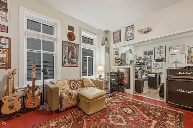 822 N Wood Street, Chicago, IL 60622