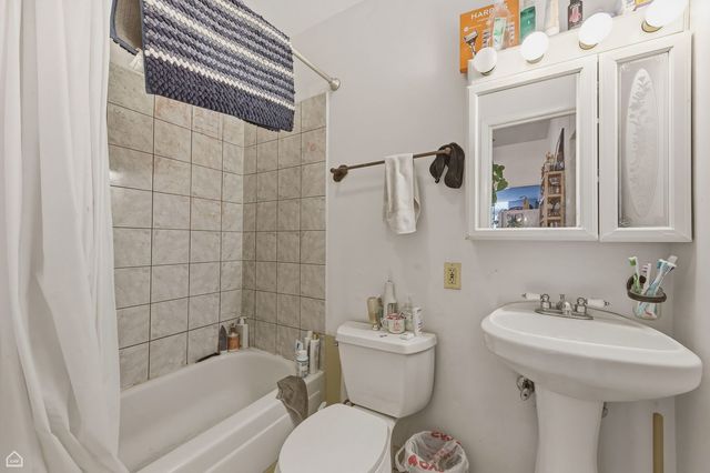 822 N Wood Street, Chicago, IL 60622