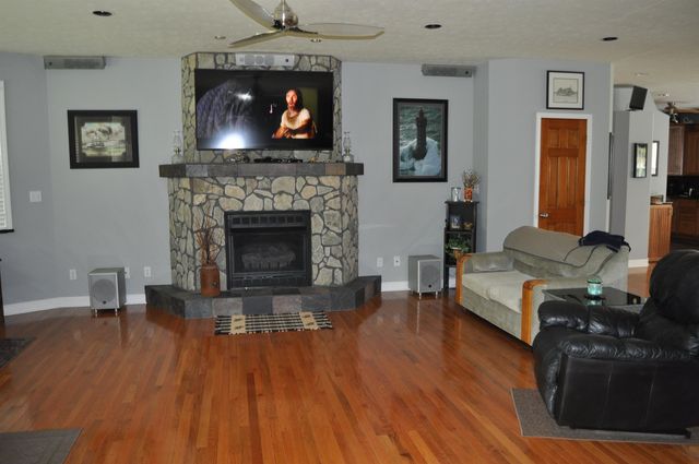304 Dutey Drive, Coal Grove, OH 45638