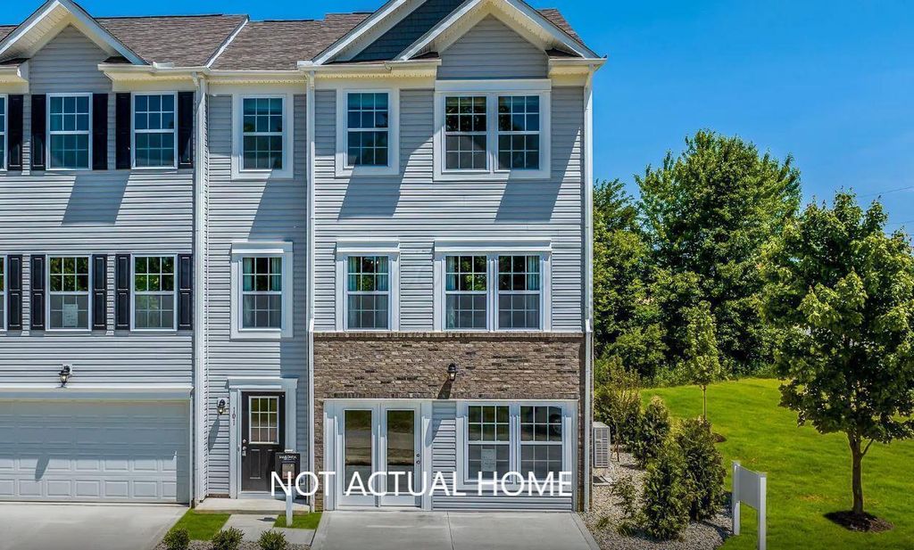 106 Sitka Willow Drive, 15A, Etna, OH 43068