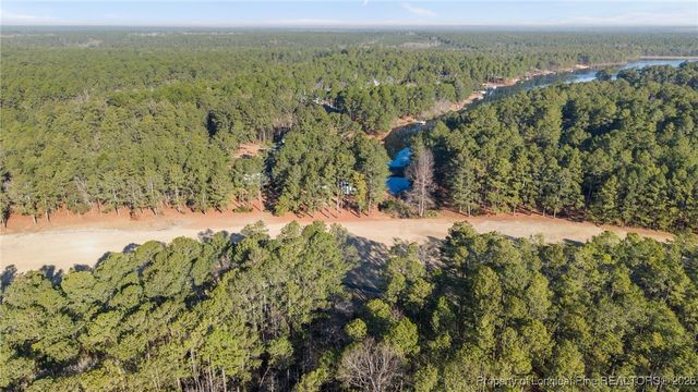 15620 Fox Lane, Wagram, NC 28396