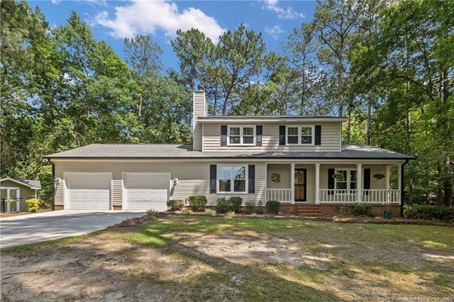 94 S Hillside Drive, Spring Lake, NC 28390