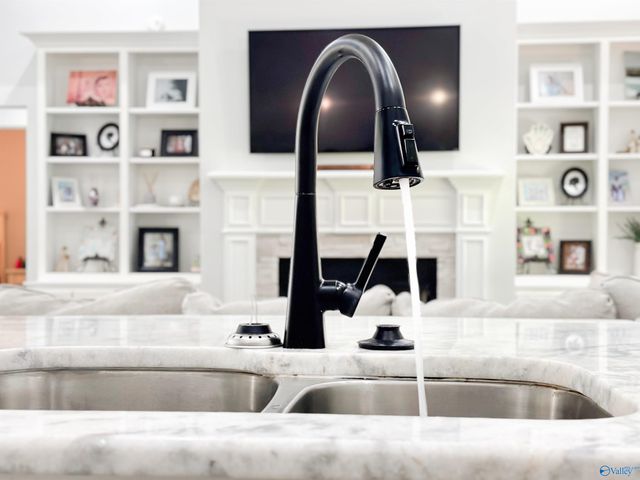 2713 Apsley Way, Decatur, AL 35603