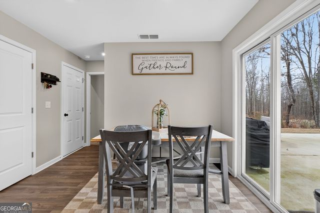 125 Red Oak Drive, Barnesville, GA 30204