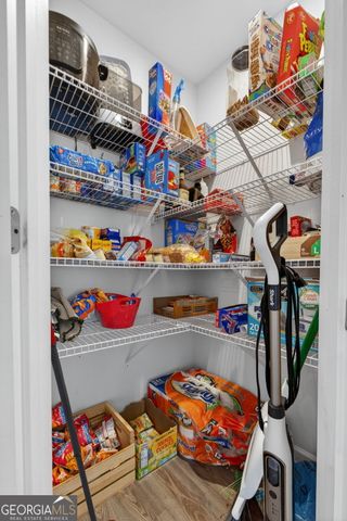 125 Red Oak Drive, Barnesville, GA 30204