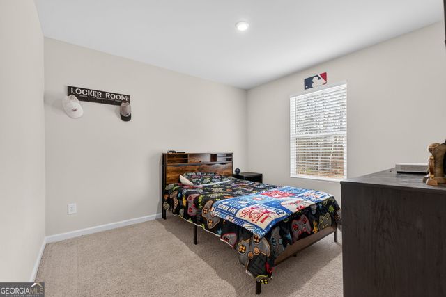 125 Red Oak Drive, Barnesville, GA 30204