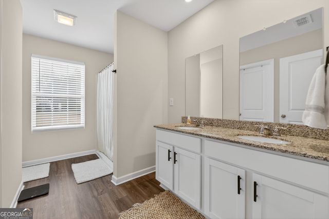 125 Red Oak Drive, Barnesville, GA 30204