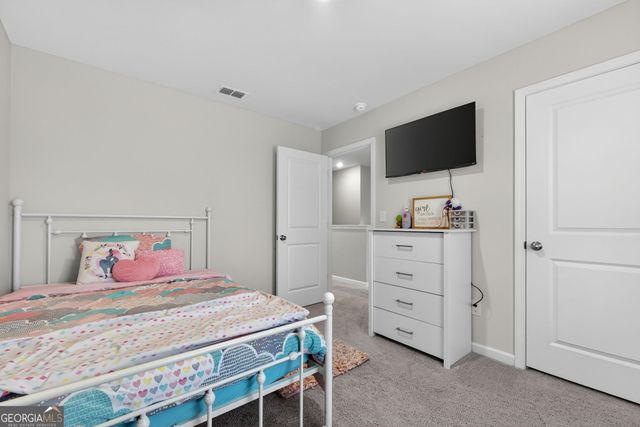 125 Red Oak Drive, Barnesville, GA 30204