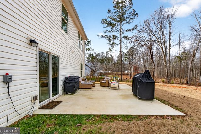 125 Red Oak Drive, Barnesville, GA 30204
