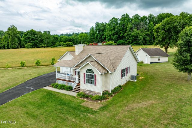 313 Lily Lane, Mountain City, TN 37683