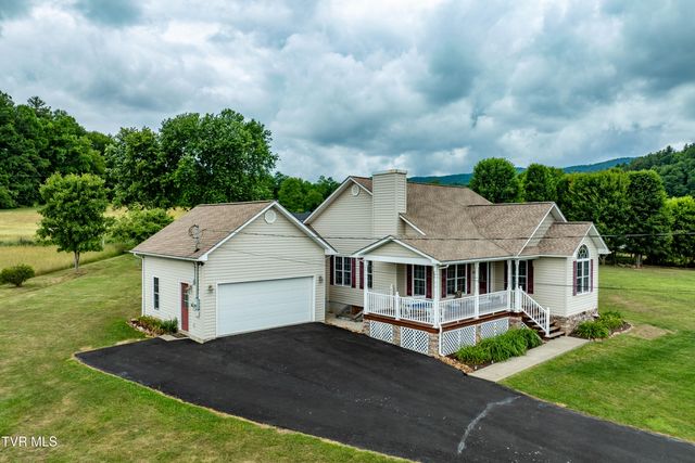 313 Lily Lane, Mountain City, TN 37683