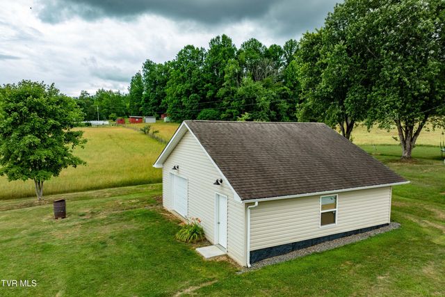313 Lily Lane, Mountain City, TN 37683