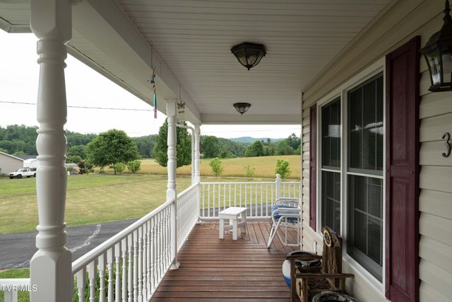 313 Lily Lane, Mountain City, TN 37683